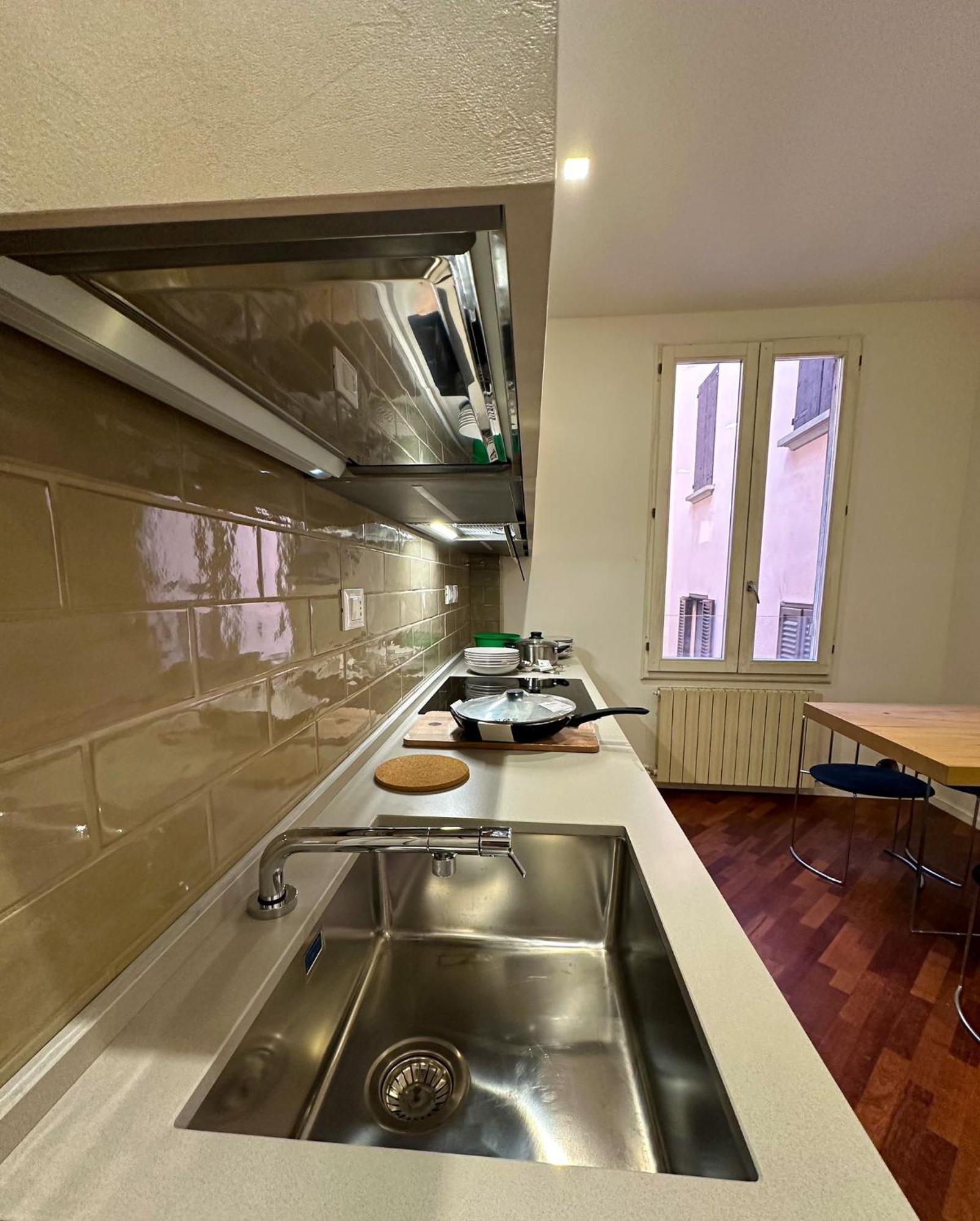 Whouse Large Suite Apartment Indipendenza Μπολόνια Εξωτερικό φωτογραφία